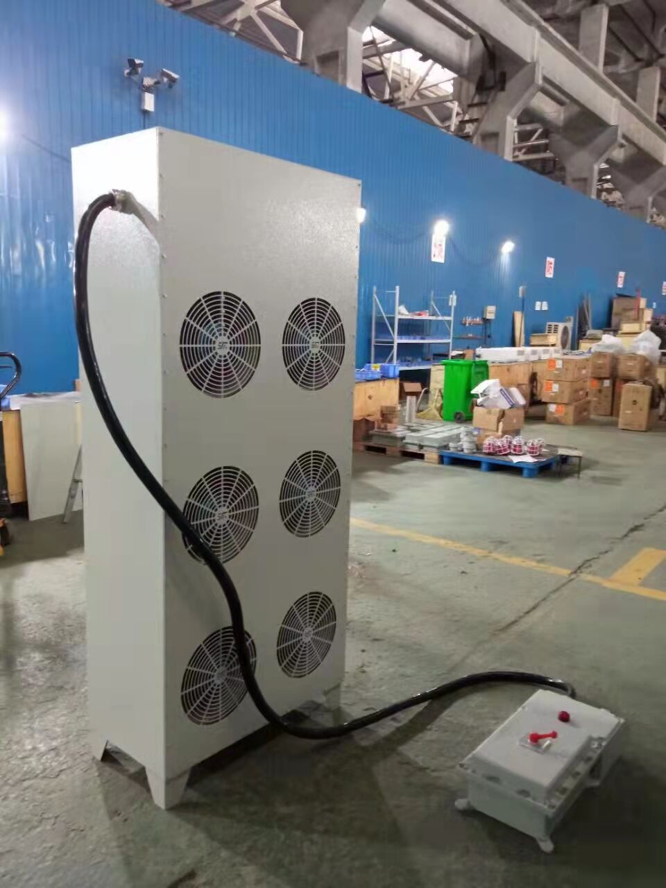 �������ʽ����ů�L�C�ľS�o�l����Σ�